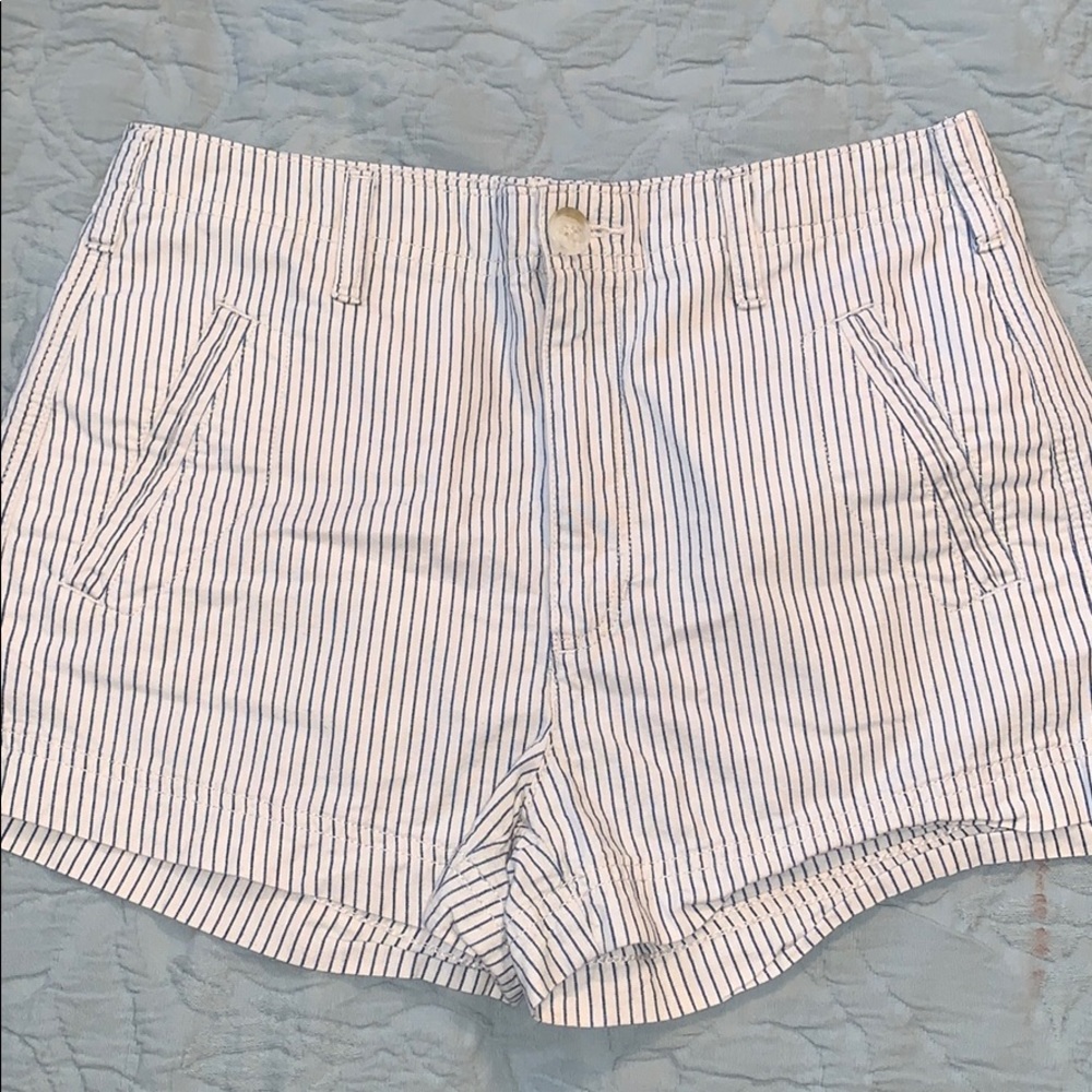 AE Shorts